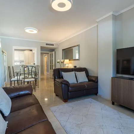 Mijas Golf 3-bed Ground Floor Direct Pool Access アパート