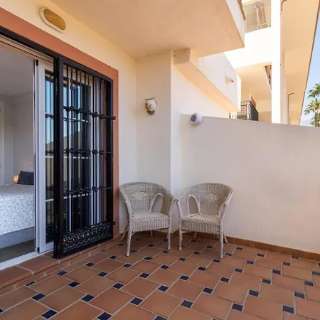 アパート Mijas Golf 3-bed Ground Floor Direct Pool Access *